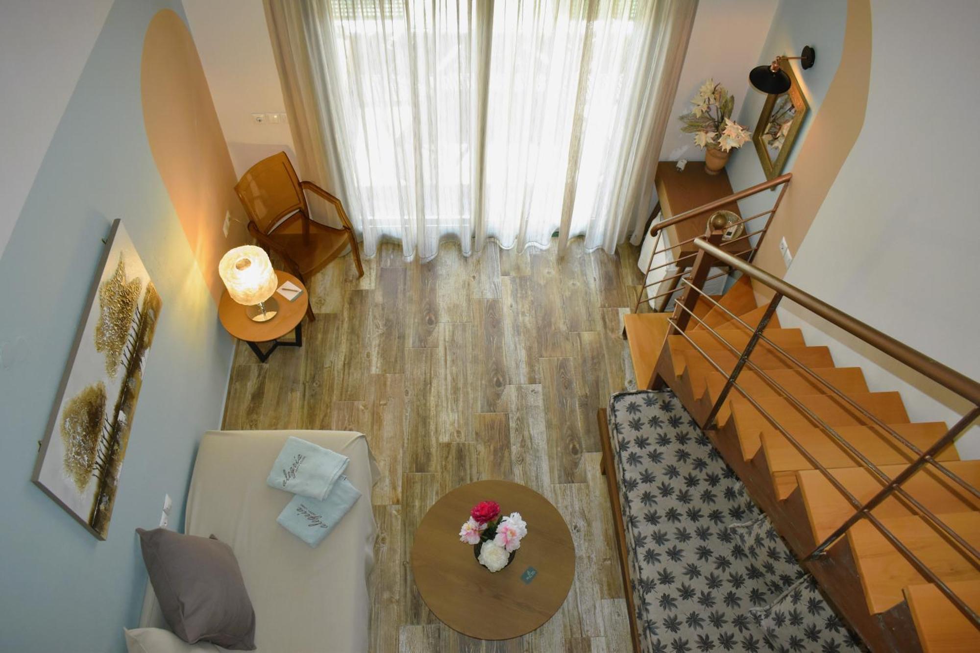 Alegria Suites Nikiti  Ngoại thất bức ảnh