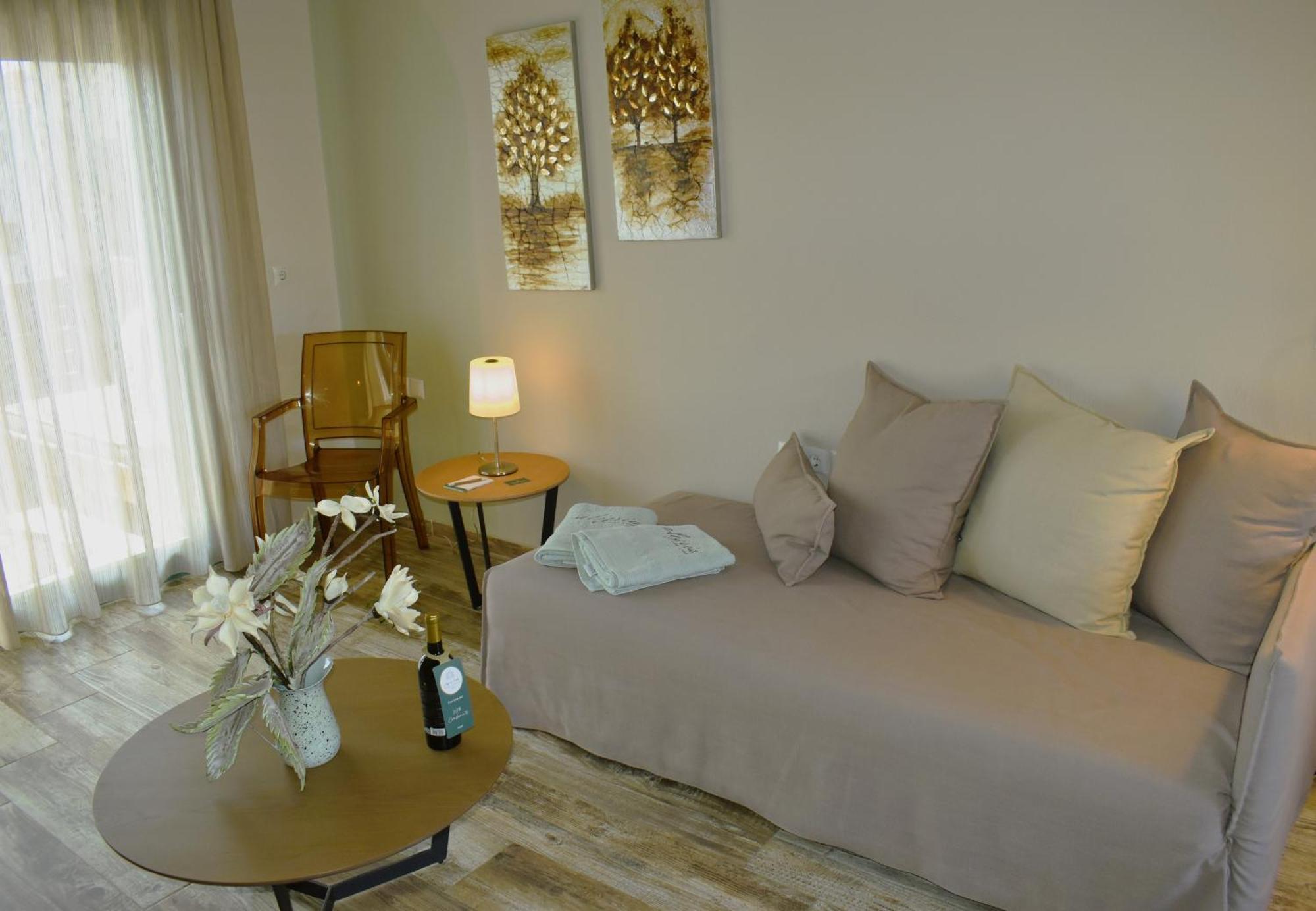 Alegria Suites Nikiti  Ngoại thất bức ảnh
