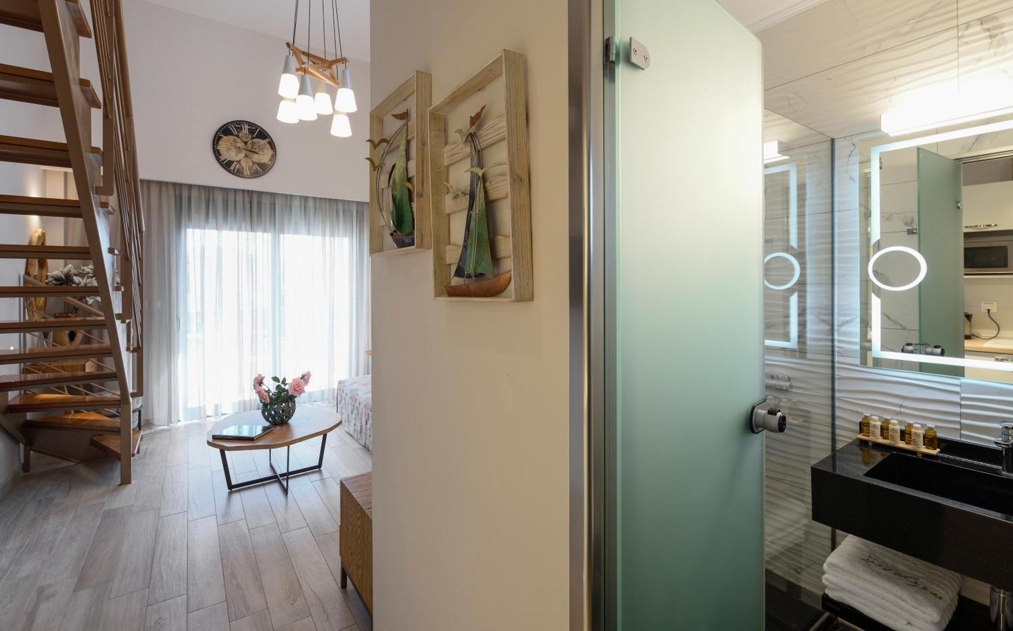 Alegria Suites Nikiti  Phòng bức ảnh