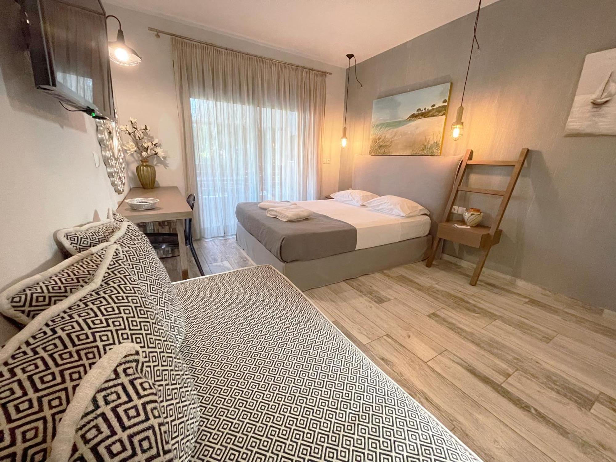 Alegria Suites Nikiti  Ngoại thất bức ảnh