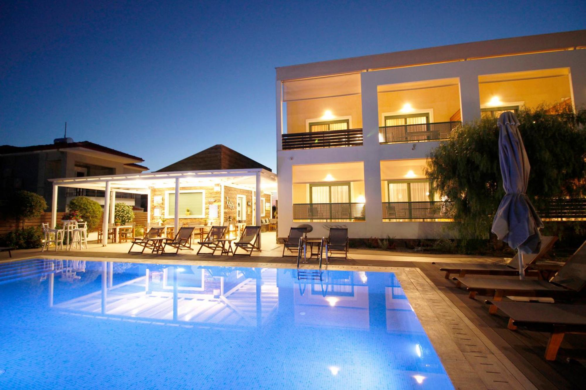 Alegria Suites Nikiti  Ngoại thất bức ảnh