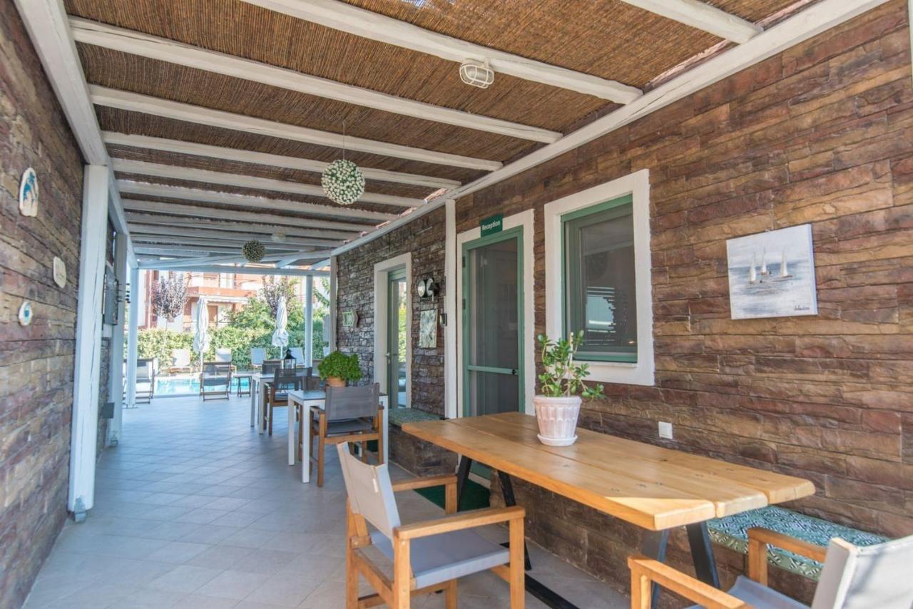 Alegria Suites Nikiti  Ngoại thất bức ảnh